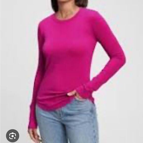 Gap feather light long sleeve tshirts XXL 2/$15 - Picture 2 of 6